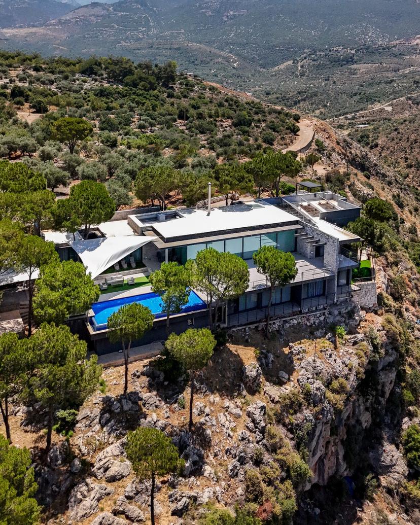 Chalouhi Villa