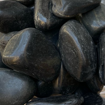  High Gloss Black Pebbles 40-60mm - Bag 20Kg