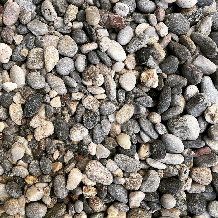 River Pebbles 7-15mm - Kg